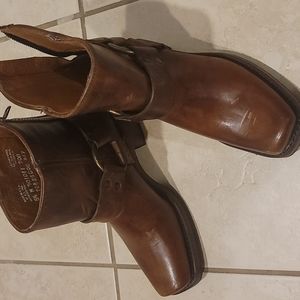 Grade A! Frye Heirloom Heiress Boots Size 5.5